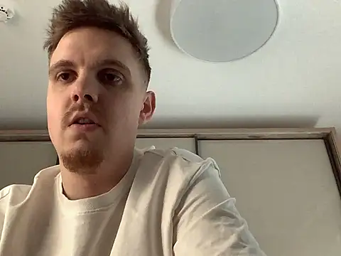 neilho1 online show from 04-21-26, 04:02