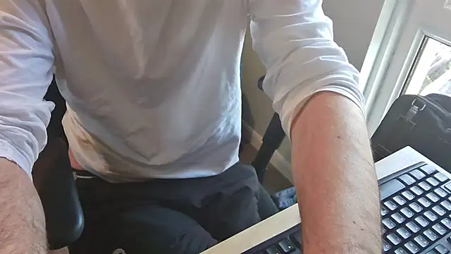 an4y8ot online show from 03-06-26, 09:04