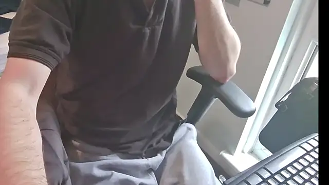 Snapshot of an4y8ot chatting on 02-23-26, 09:32 an4y8ot online show from 02-23-26, 09:32