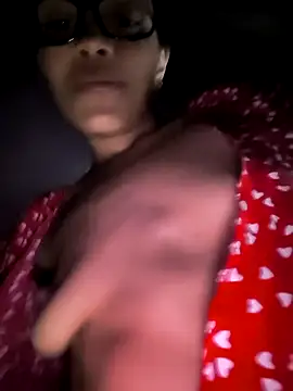 Snapshot of Cositarica_69 chatting on 02-15-26, 07:51 Cositarica 69 online show from 02-15-26, 07:51