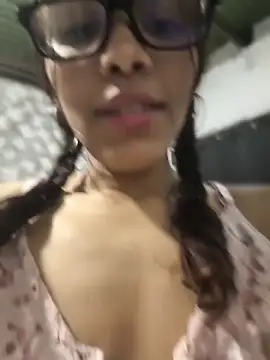 Cositarica 69 online show from 04-13-26, 05:44