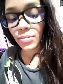 Snapshot of Cositarica_69 chatting on 02-10-26, 05:17 Cositarica 69 online show from 02-10-26, 05:17