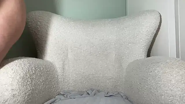 YourGreekAnna online show from 10-18-25, 07:49