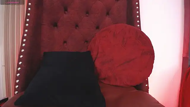 Snapshot of BiancaAntonelli chatting on 04-25-26, 02:14 BiancaAntonelli online show from 04-25-26, 02:14