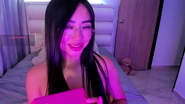 Snapshot of gaby_desire777 chatting on 09-23-25, 02:40 gaby desire777 online show from 09-23-25, 02:40