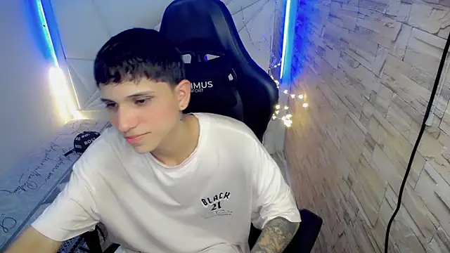 Brayan lopezz online show from 12-05-24, 05:44