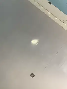 Snapshot of BlueIceCube chatting on 01-15-25, 08:20 BlueIceCube online show from 01-15-25, 08:20