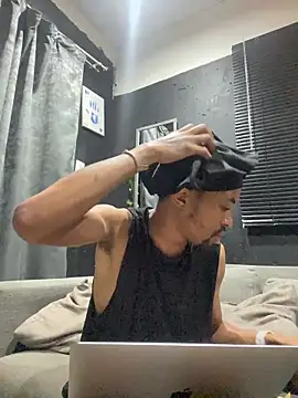 BlueIceCube online show from 12-22-25, 09:37