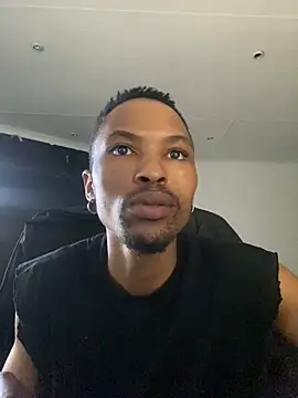 Snapshot of BlueIceCube chatting on 01-20-25, 08:41 BlueIceCube online show from 01-20-25, 08:41