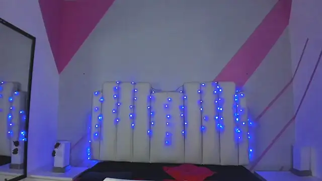 Salome rouse1 online show from 11-13-25, 04:00