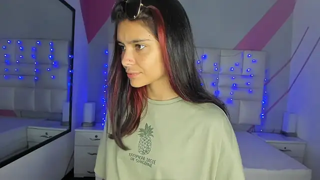 Salome rouse1 online show from 10-10-25, 09:15