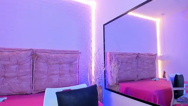 Salome rouse1 online show from 12-03-25, 05:34