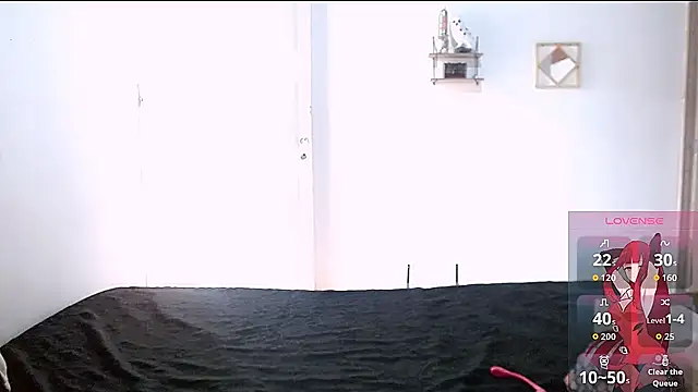 cherrydelioncourt online show from 11-26-25, 08:42