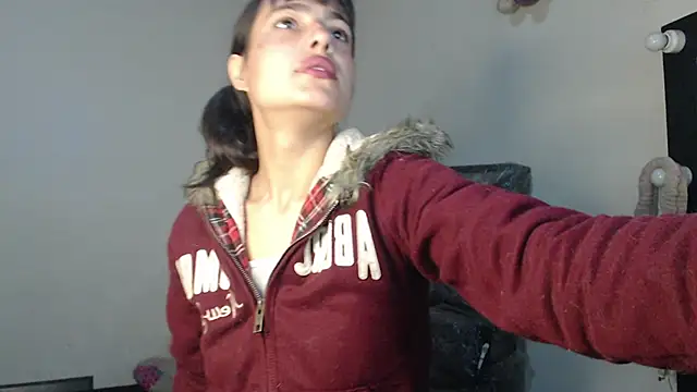 skinny sweet2411 online show from 02-09-26, 12:47