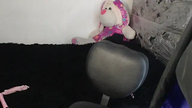 skinny sweet2411 online show from 12-03-25, 04:13