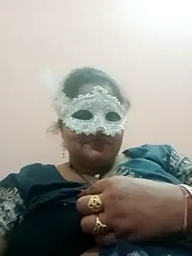 seemi bhabhi online show from 02-25-25, 07:06