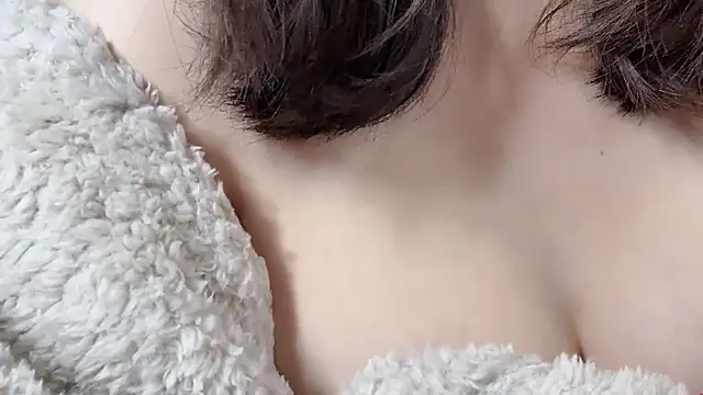 Snapshot of Lucky-susuBB chatting on 11-24-25, 06:35 Lucky-susuBB online show from 11-24-25, 06:35