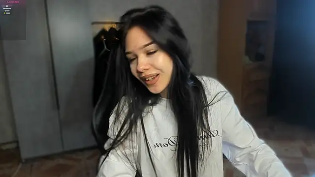 SweetyDeviliya online show from 04-14-26, 06:07