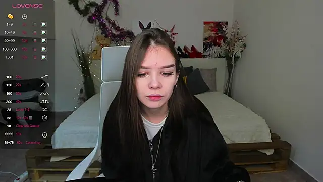 SweetyDeviliya online show from 01-09-26, 01:40