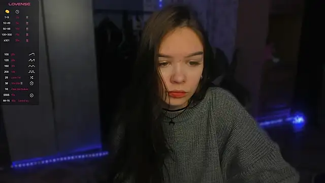 SweetyDeviliya online show from 11-28-25, 01:33