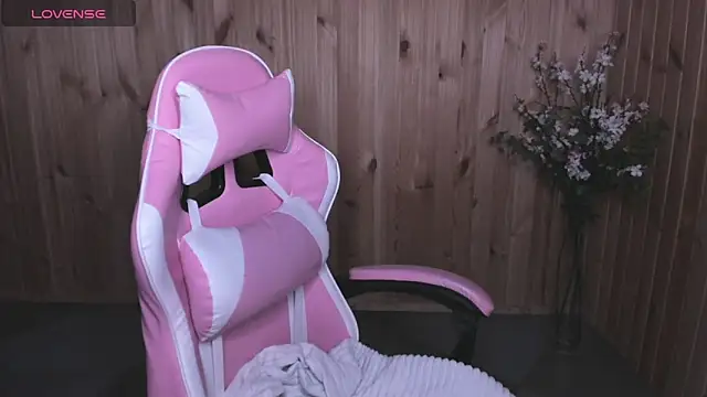 SweetyDeviliya online show from 03-12-25, 10:16