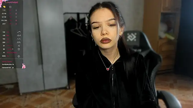 SweetyDeviliya online show from 03-12-26, 06:39