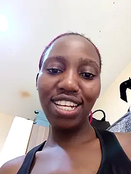 Beee25 online show from 04-17-26, 01:36