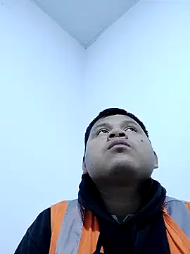 Snapshot of zeta29 chatting on 09-22-25, 03:45 zeta29 online show from 09-22-25, 03:45