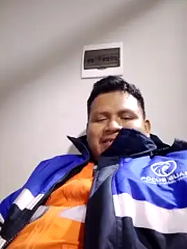 Snapshot of zeta29 chatting on 11-19-25, 08:25 zeta29 online show from 11-19-25, 08:25