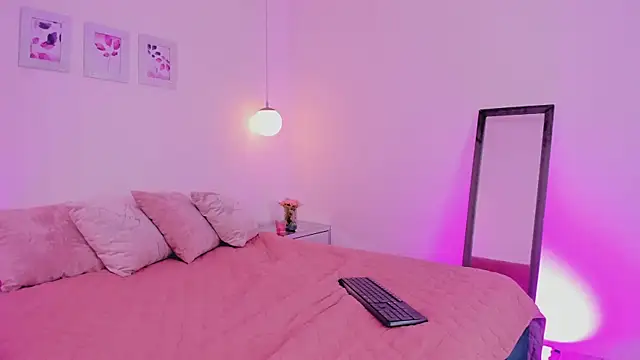 ibella7 online show from 03-03-26, 07:43