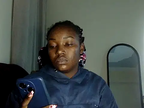 Snapshot of Chichii- chatting on 04-13-26, 06:34 Chichii- online show from 04-13-26, 06:34