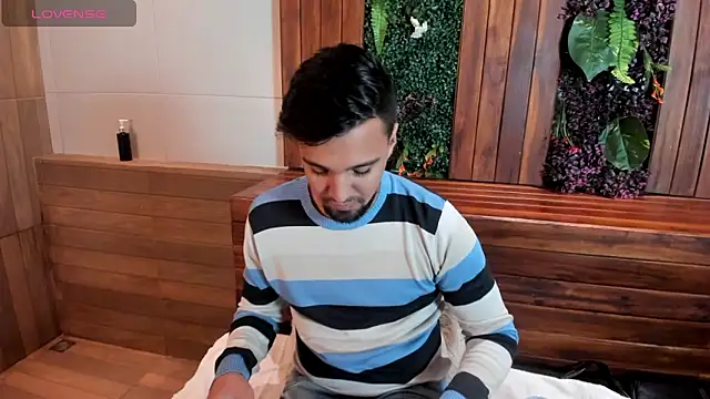 Edward max online show from 11-16-25, 03:22