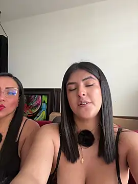 kim zaratte online show from 05-26-26, 03:10