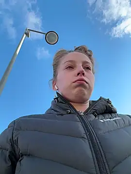 Snapshot of Hr_Frk_Olsen chatting on 02-18-26, 08:22 Hr Frk Olsen online show from 02-18-26, 08:22