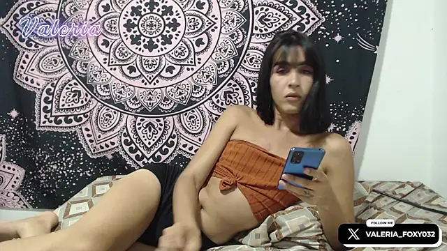 liissa 0 online show from 05-25-26, 02:22