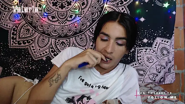 liissa 0 online show from 11-20-25, 02:18