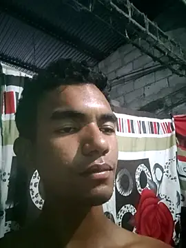 Reynold2608 online show from 08-06-26, 01:55