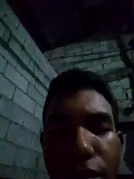 Reynold2608 online show from 03-27-26, 01:58