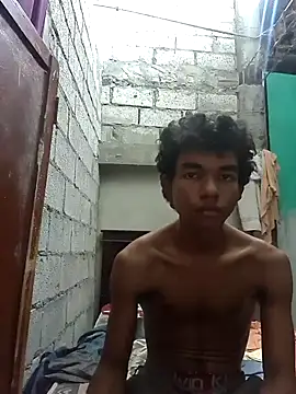 Reynold2608 online show from 09-11-25, 07:14