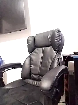 Snapshot of mao-duraznitt chatting on 02-18-26, 12:30 mao-duraznitt online show from 02-18-26, 12:30