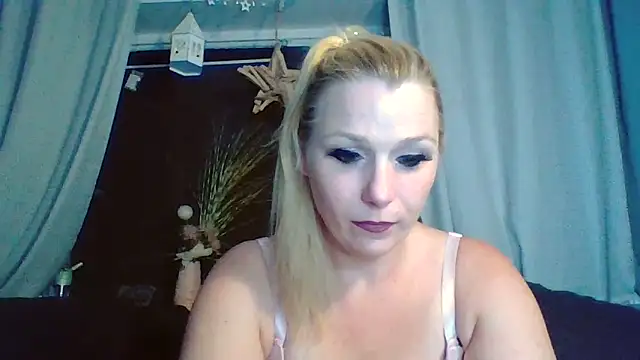 DevilsAngel13 online show from 09-16-25, 07:04