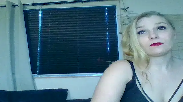 DevilsAngel13 online show from 12-04-25, 03:00