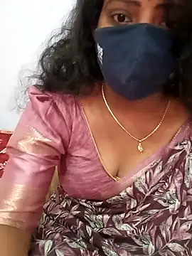 Snapshot of Manisha-Love chatting on 02-27-25, 04:24 Manisha-Love online show from 02-27-25, 04:24