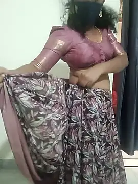 Snapshot of Manisha-Love chatting on 03-20-25, 03:13 Manisha-Love online show from 03-20-25, 03:13