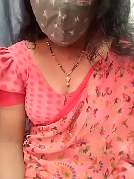 Snapshot of Manisha-Love chatting on 01-20-25, 04:43 Manisha-Love online show from 01-20-25, 04:43