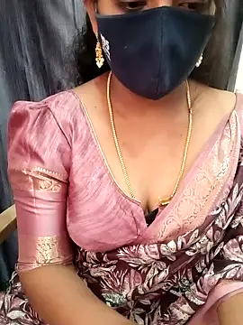 Snapshot of Manisha-Love chatting on 03-20-25, 06:19 Manisha-Love online show from 03-20-25, 06:19