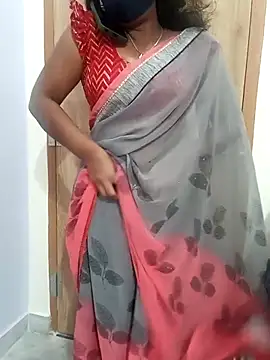 Snapshot of Manisha-Love chatting on 02-28-25, 05:04 Manisha-Love online show from 02-28-25, 05:04