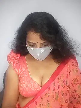 Snapshot of Manisha-Love chatting on 09-13-25, 02:06 Manisha-Love online show from 09-13-25, 02:06