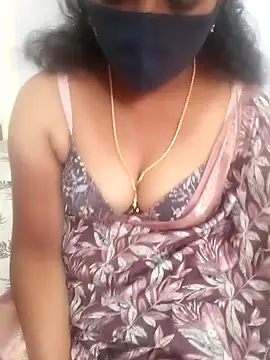 Snapshot of Manisha-Love chatting on 01-30-25, 09:04 Manisha-Love online show from 01-30-25, 09:04