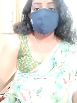 Snapshot of Manisha-Love chatting on 02-27-25, 04:54 Manisha-Love online show from 02-27-25, 04:54